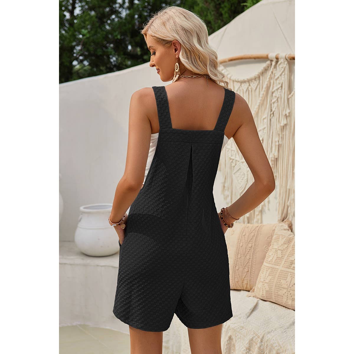 Sleeveless Square Neck Solid Pockets Loose Romper
