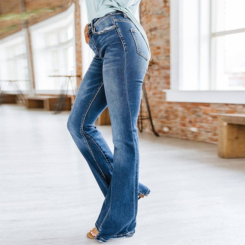 Casual wash-paneled high-waisted jeans